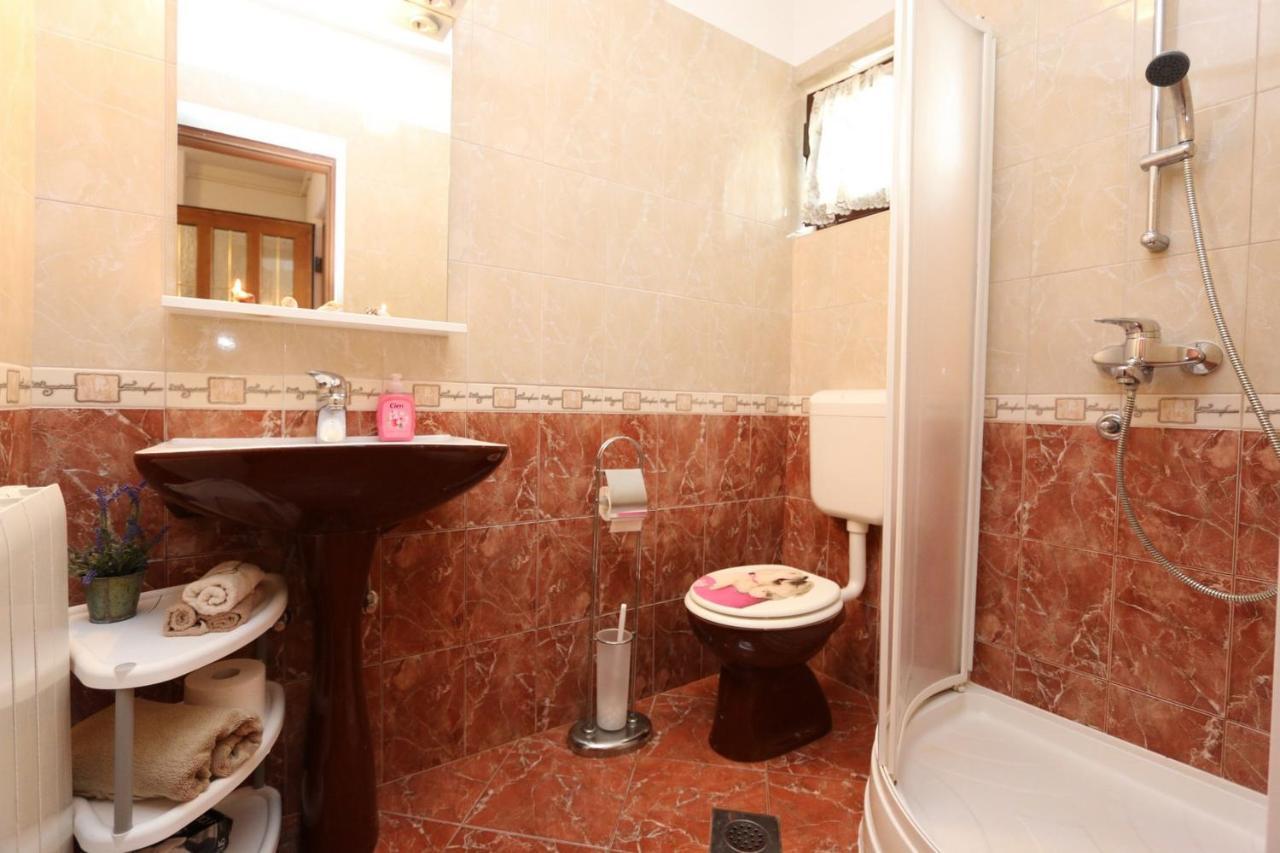 Apartments Iva & Ammm Малинска Номер фото