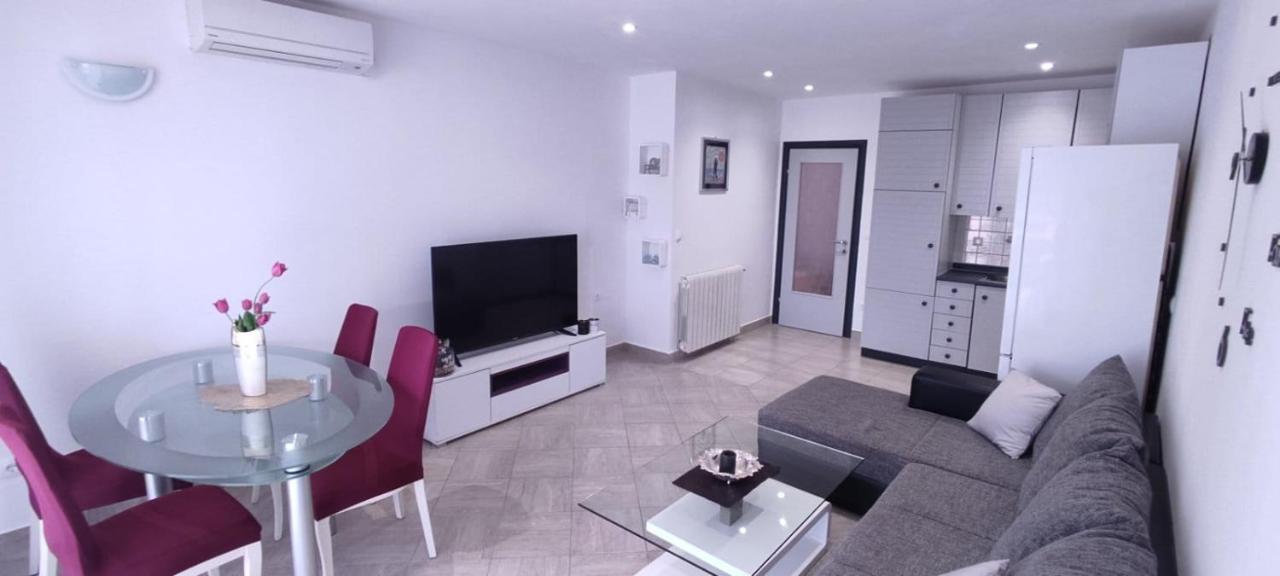 Apartments Iva & Ammm Малинска Экстерьер фото